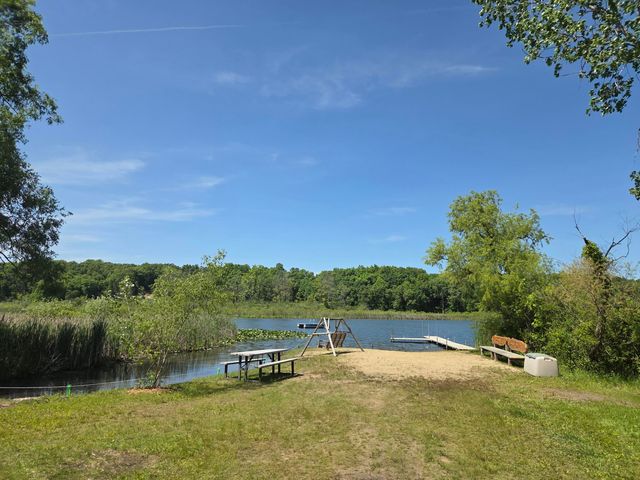 5453 Glen Harbor Drive, Kalamazoo, MI 49009