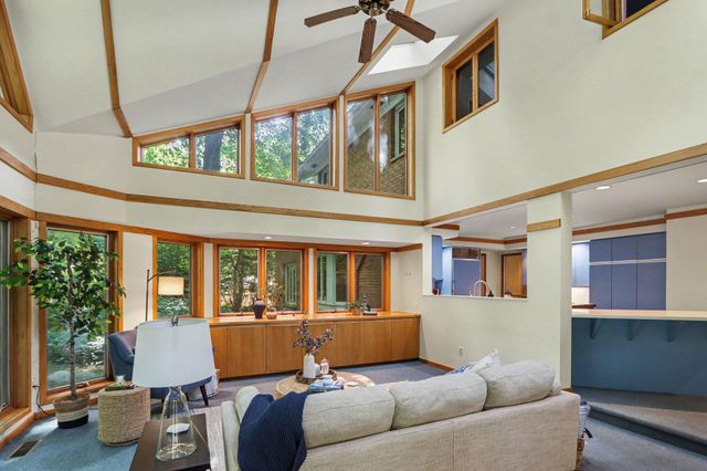 5453 Glen Harbor Drive, Kalamazoo, MI 49009