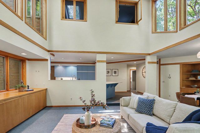 5453 Glen Harbor Drive, Kalamazoo, MI 49009