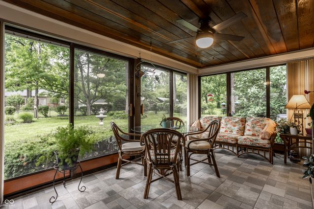 8760 Washington Blvd W Drive, Indianapolis, IN 46240