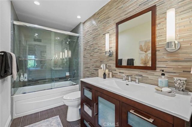 45 Northampton Court, Newport Beach, CA 92660