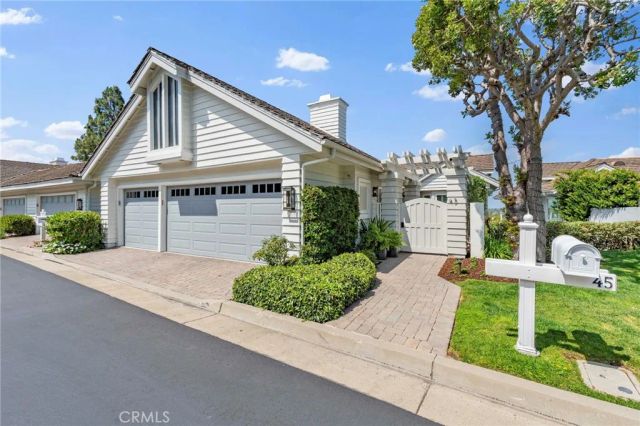 45 Northampton Court, Newport Beach, CA 92660