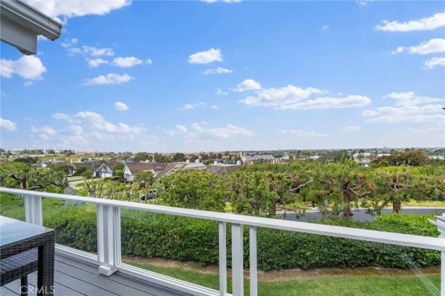 45 Northampton Court, Newport Beach, CA 92660