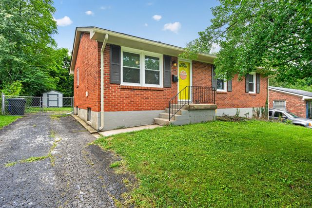 3533 King Arthur Drive, Lexington, KY 40517