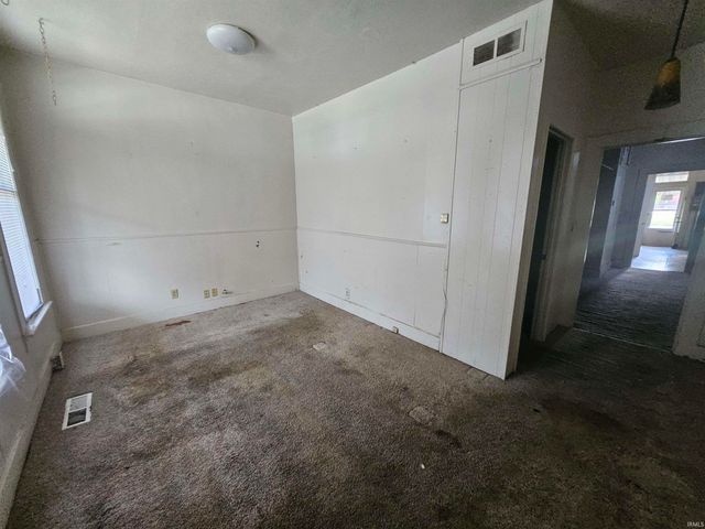 1311 E Walnut Street, Evansville, IN 47714