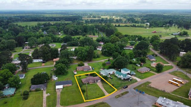 150 Thomas Street, Sarepta, LA 71071