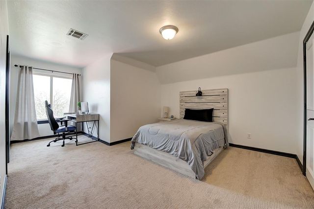 1714 Winding Ridge Road, Edmond, OK 73034