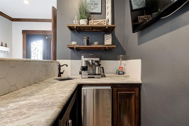 1714 Winding Ridge Road, Edmond, OK 73034