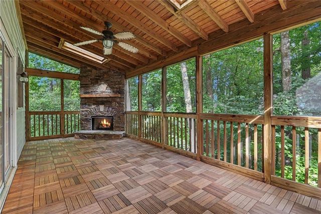 635 Rosedown Way, Johns Creek, GA 30022