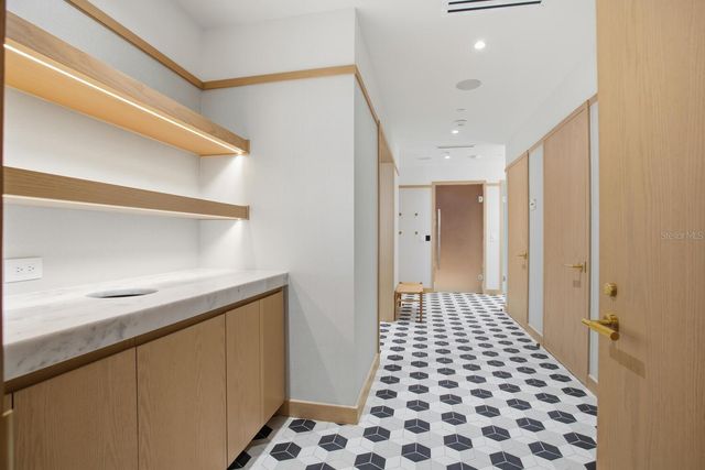 3015 S YSABELLA AVENUE 1101, Tampa, FL 33629