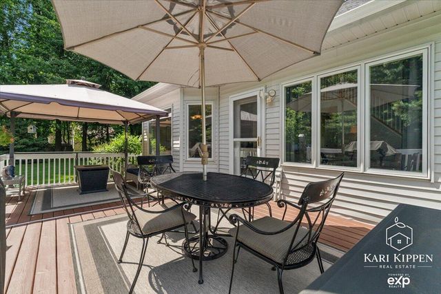 8150 Country Pine Drive Se, Caledonia Twp, MI 49302