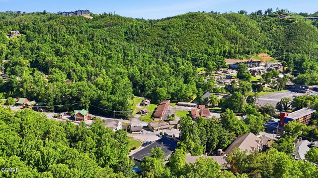 329 Ownby St Unit 1404, Gatlinburg, TN 37738