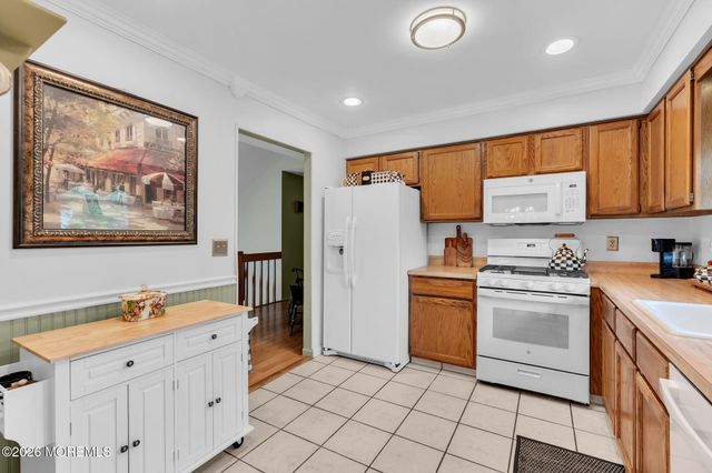 26 Sweet Gum Road, Howell, NJ 07731