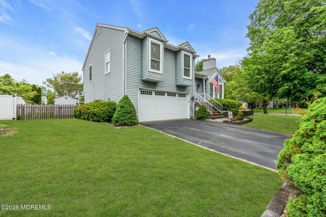 26 Sweet Gum Road, Howell, NJ 07731
