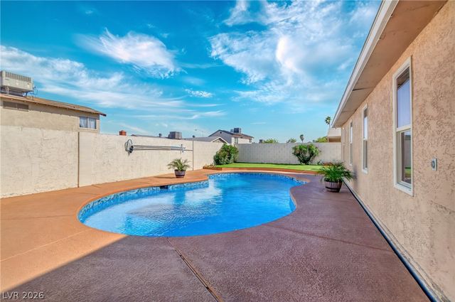 4302 Cloverhill Court, Las Vegas, NV 89147