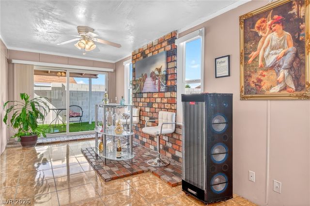 4302 Cloverhill Court, Las Vegas, NV 89147