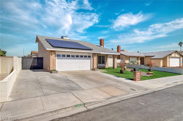 4302 Cloverhill Court, Las Vegas, NV 89147