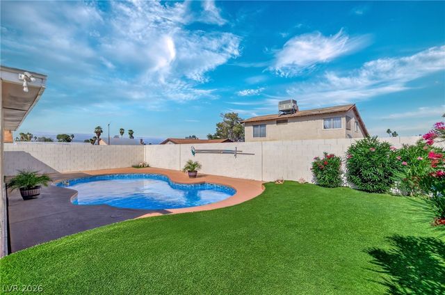 4302 Cloverhill Court, Las Vegas, NV 89147
