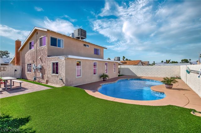 4302 Cloverhill Court, Las Vegas, NV 89147