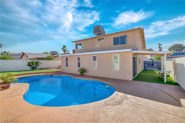 4302 Cloverhill Court, Las Vegas, NV 89147