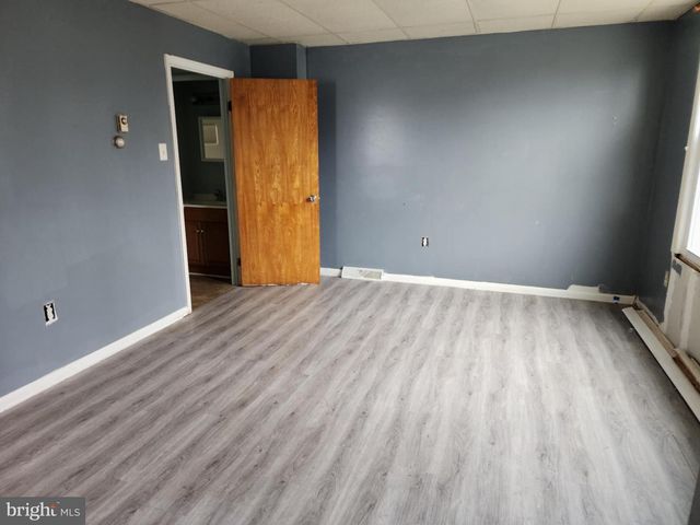 15713 FENTON AVE, Williamsport, MD 21795