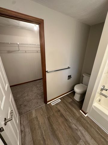 405 Carlisle Drive, Huntington, IN 46750