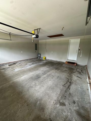 405 Carlisle Drive, Huntington, IN 46750