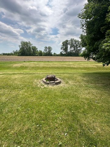 405 Carlisle Drive, Huntington, IN 46750