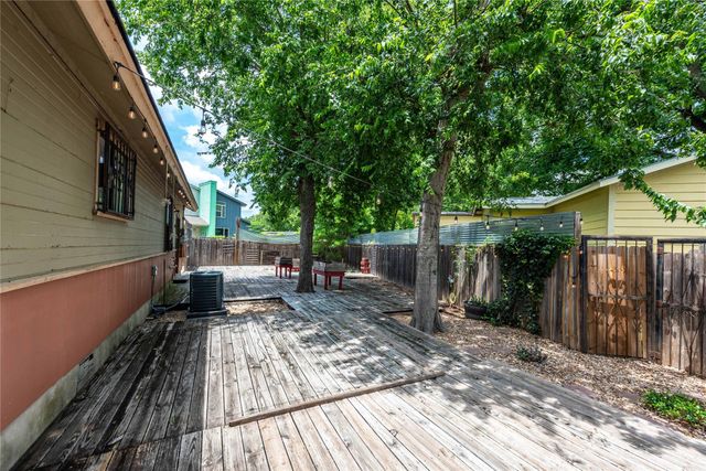 5006 Sara DR, Austin, TX 78721