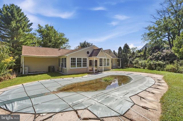 29 MILL CREEK RD RD, Southampton, PA 18966