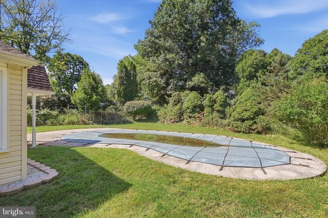 29 MILL CREEK RD RD, Southampton, PA 18966