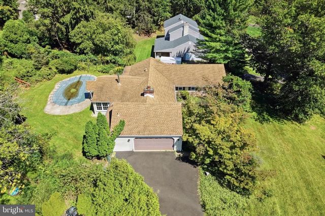 29 MILL CREEK RD RD, Southampton, PA 18966