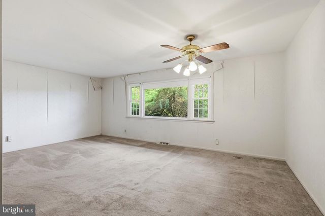 29 MILL CREEK RD RD, Southampton, PA 18966