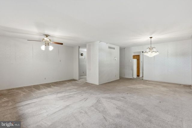 29 MILL CREEK RD RD, Southampton, PA 18966