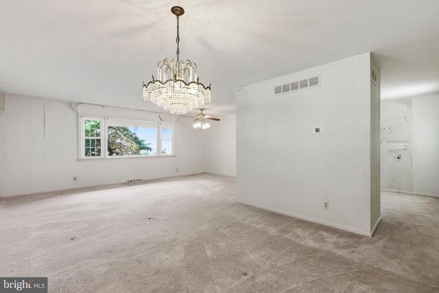 29 MILL CREEK RD RD, Southampton, PA 18966