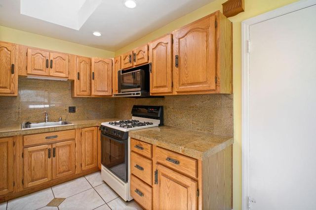 235 Modoc Place, Pacifica, CA 94044