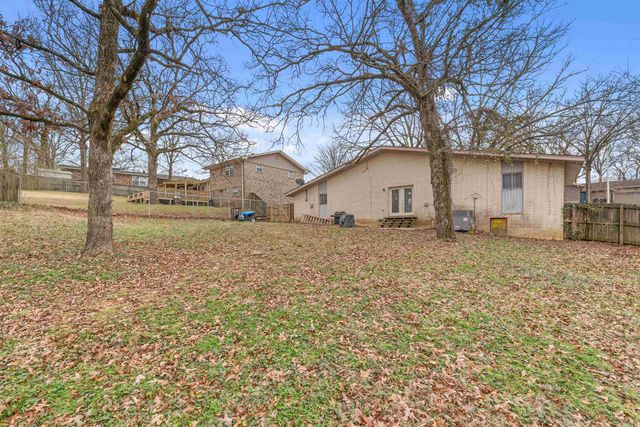 2221 Middleton, North Little Rock, AR 72116