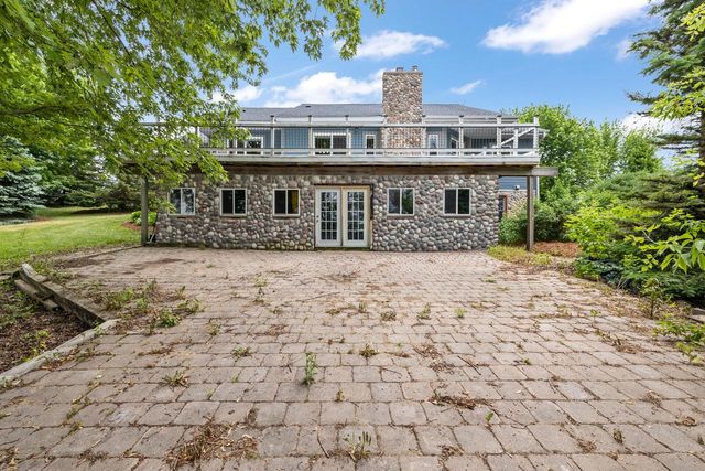 8151 Midland DRIVE, Allenton, WI 53002