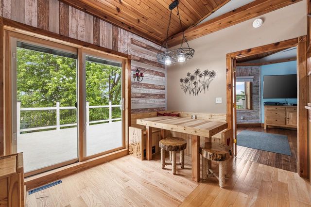 8151 Midland DRIVE, Allenton, WI 53002