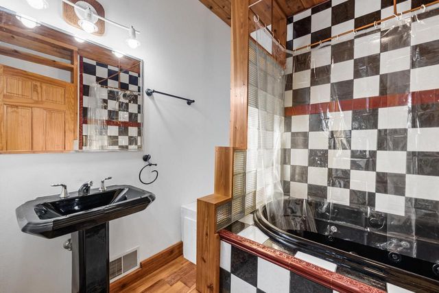 8151 Midland DRIVE, Allenton, WI 53002