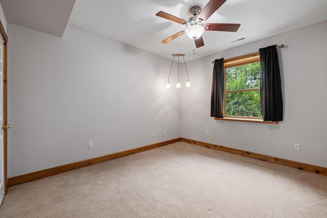 8151 Midland DRIVE, Allenton, WI 53002