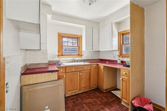 22350 Tracy Avenue, Euclid, OH 44123