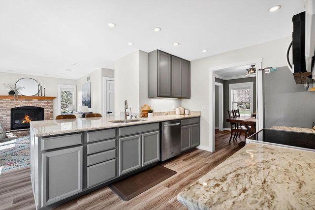 1791 FRAWLEY Drive, Sun Prairie, WI 53590