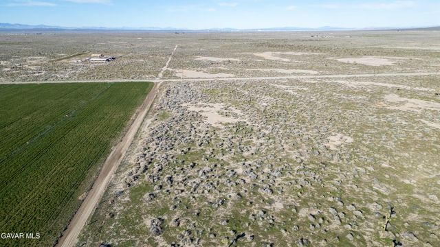 Avenue H Street, Lancaster, CA 93535