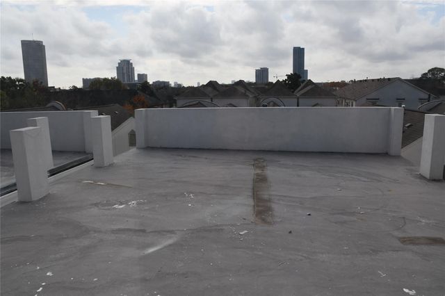 920 Patterson Street, Houston, TX 77007