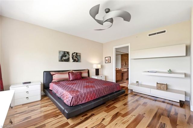 265 Indies WAY 701, Naples, FL 34110