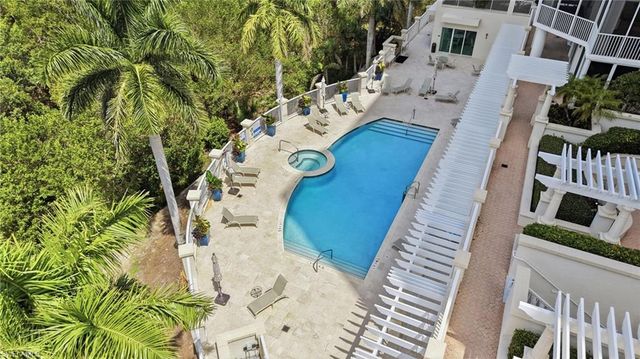 265 Indies WAY 701, Naples, FL 34110