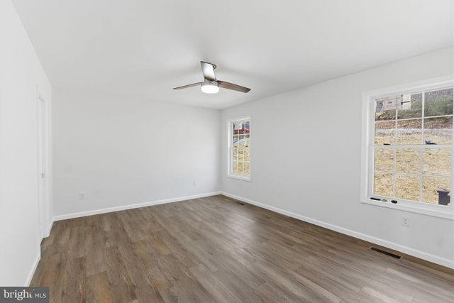 175 FAWN RUN LN, Hedgesville, WV 25427