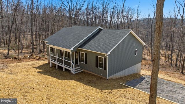 175 FAWN RUN LN, Hedgesville, WV 25427