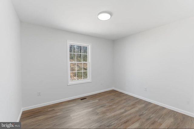 175 FAWN RUN LN, Hedgesville, WV 25427